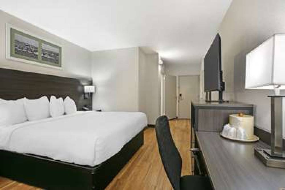 Best Western Mystic Hotel 3