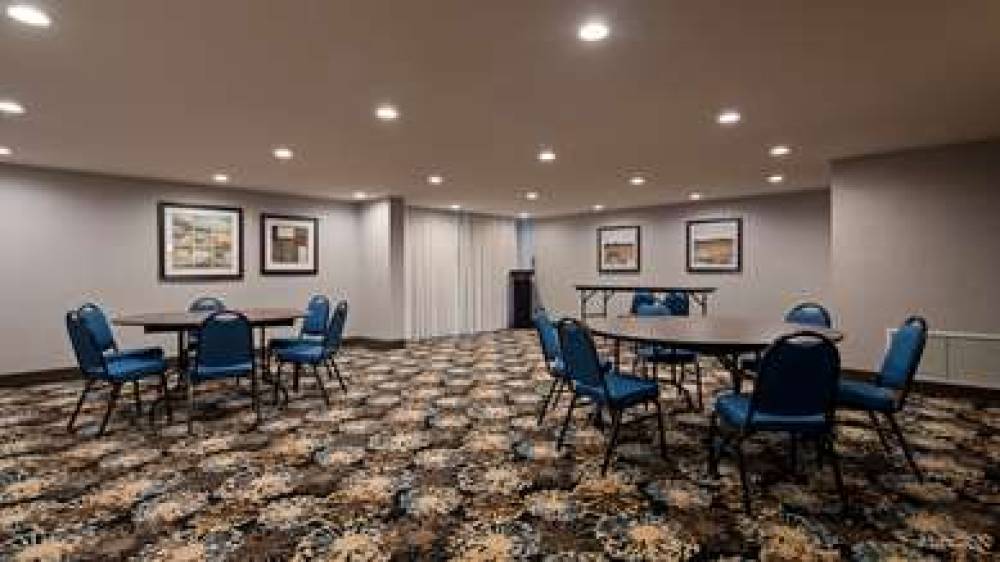 Best Western New Albany 9