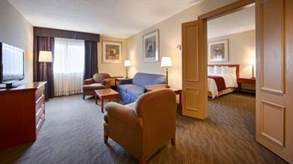 Best Western North Bay Hotel & Conference Centre 2