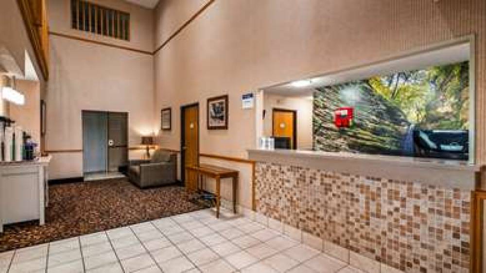 Best Western Oglesby Inn 8
