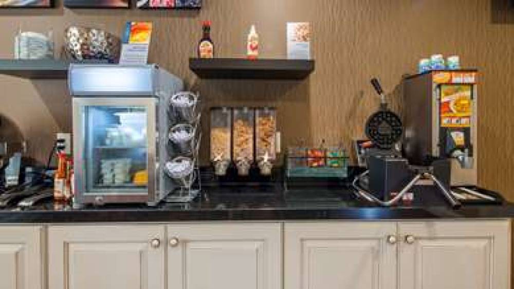 Best Western Palm Garden Inn 10