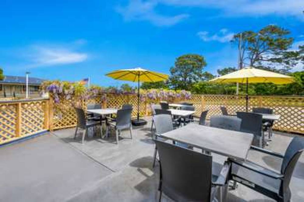 Best Western Park Crest Inn 5
