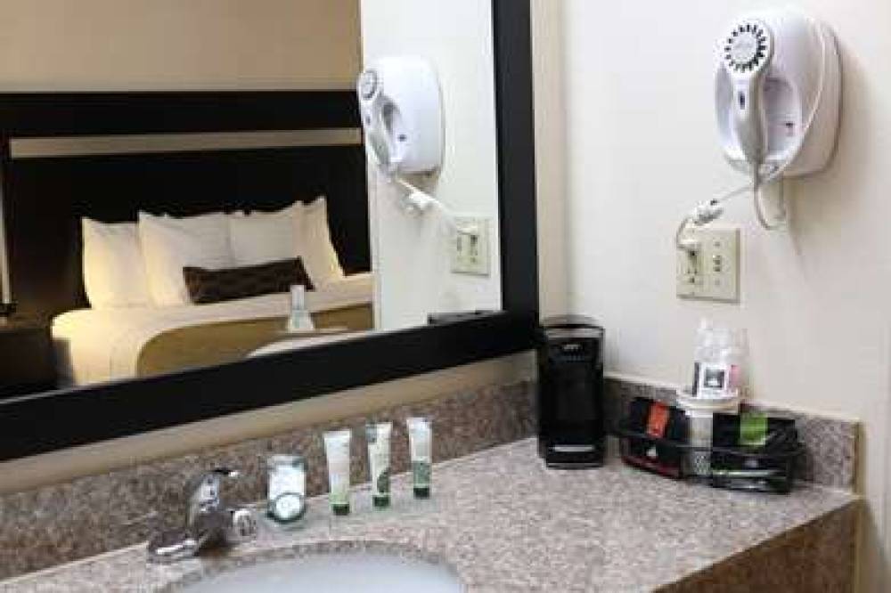 Best Western Parsons Inn 4