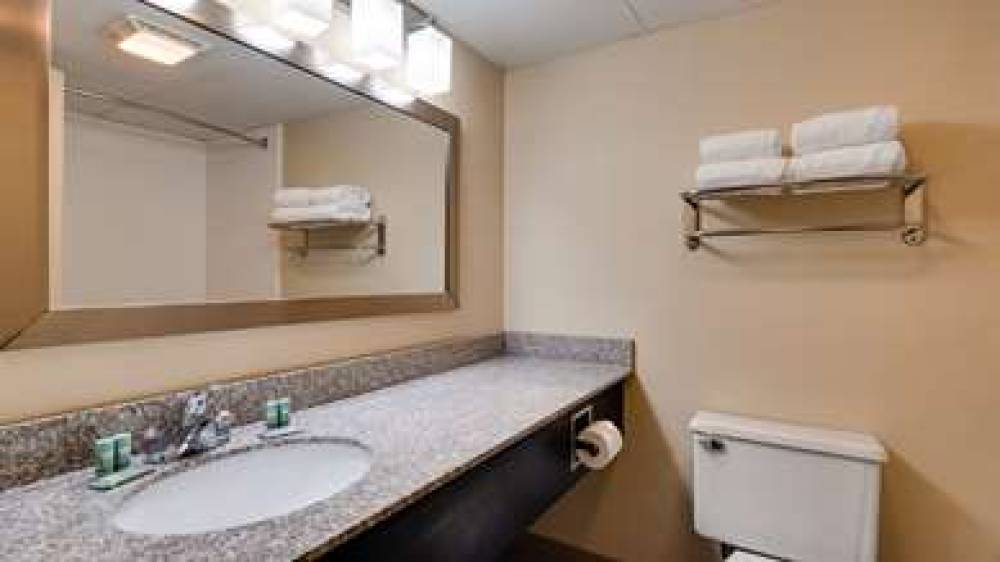 Best Western Plaza Inn 8