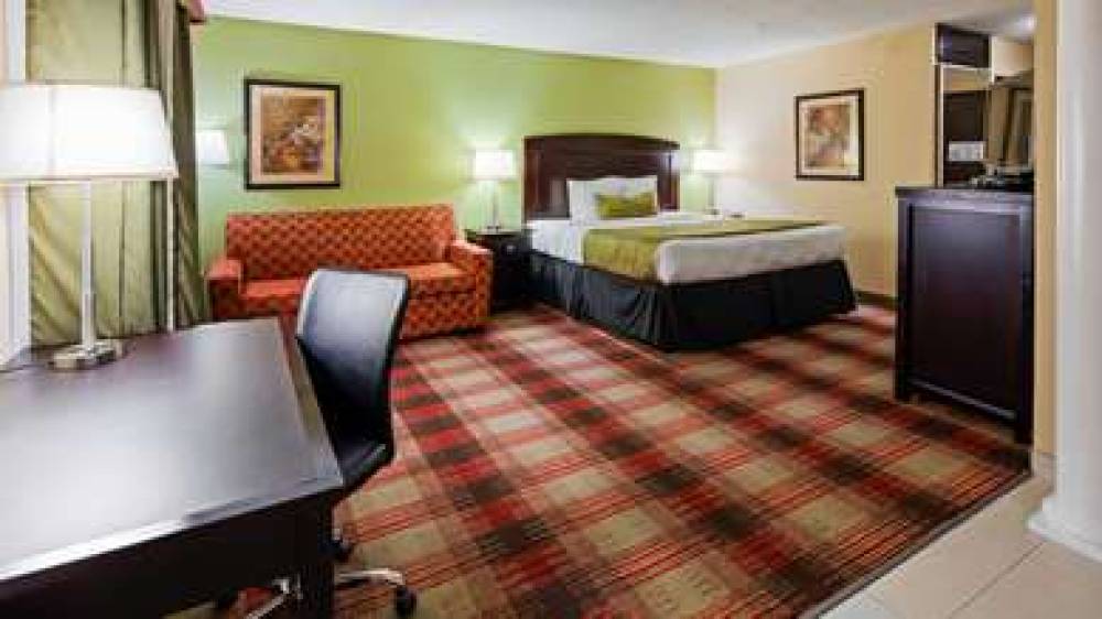 Best Western Plus Addison/Dallas Hotel 7
