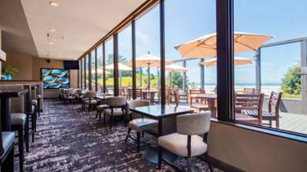 Best Western Plus Agate Beach Inn 5