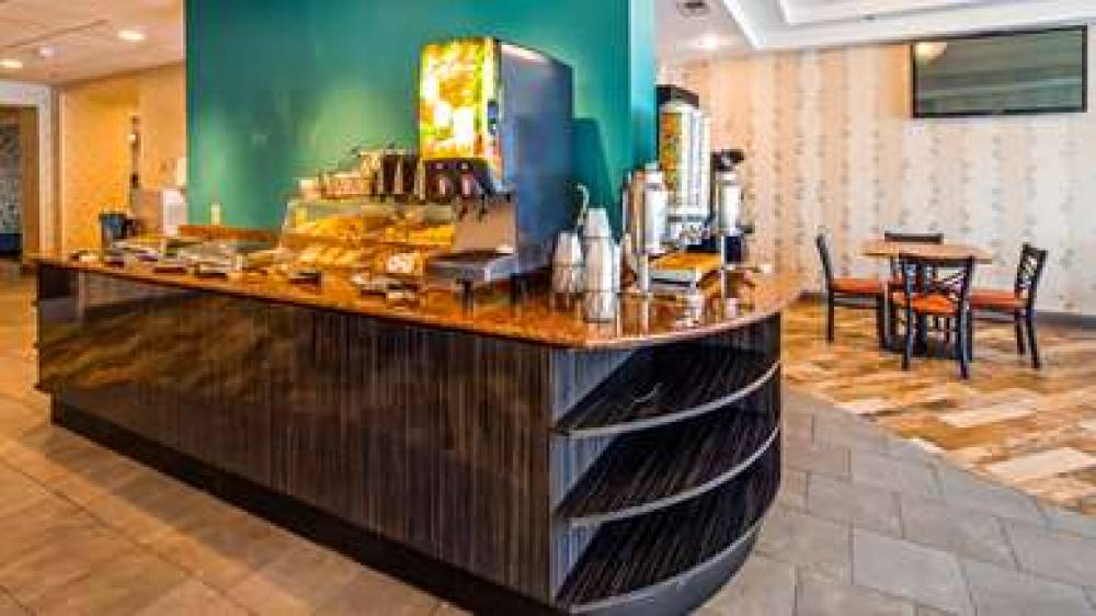 Best Western Plus Atlanta Airport-East 7