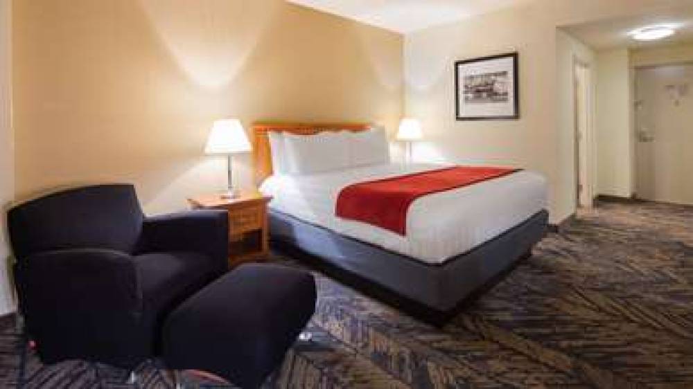 BEST WESTERN PLUS Bayside Inn 2