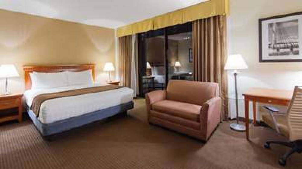 BEST WESTERN PLUS Bayside Inn 9