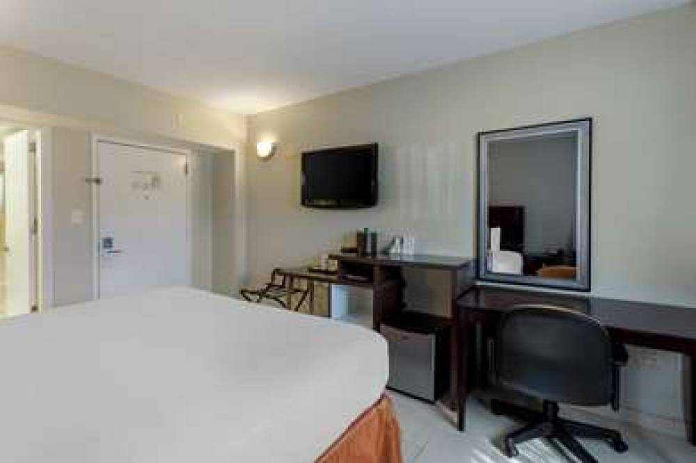 Best Western Plus Brooklyn Bay Hotel 3