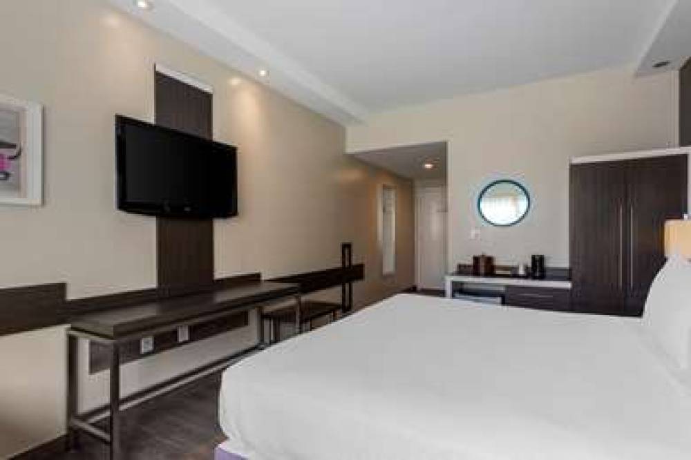 Best Western Plus Brooklyn Bay Hotel 2