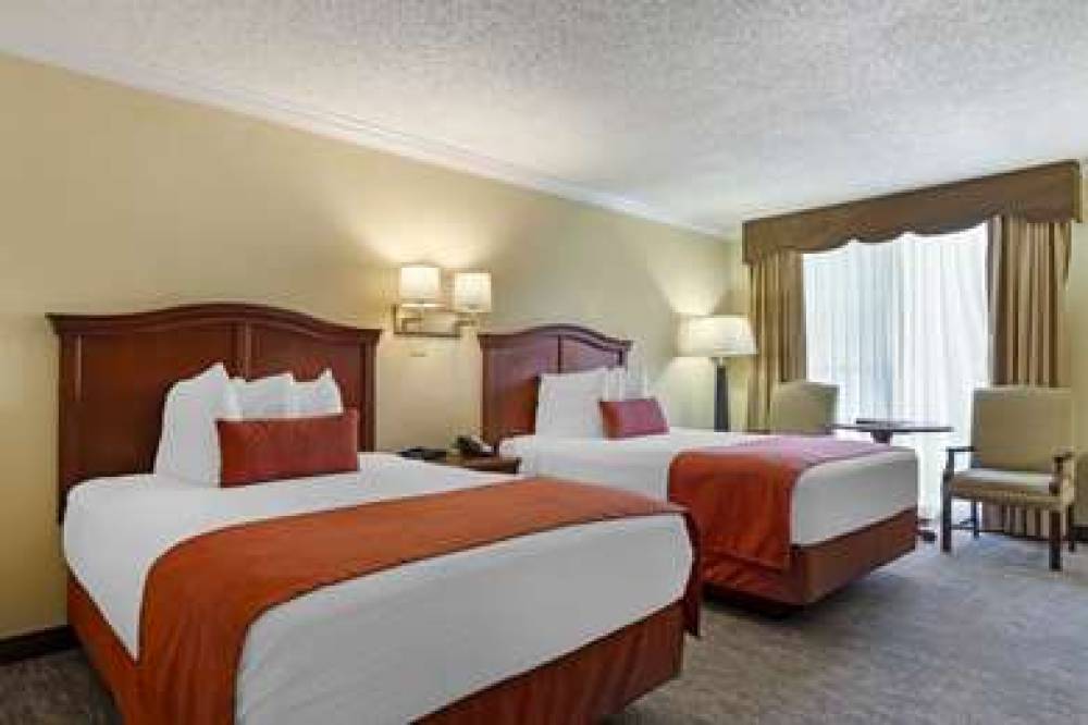 Best Western Plus Burlington 6