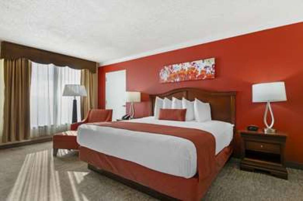 Best Western Plus Burlington 1
