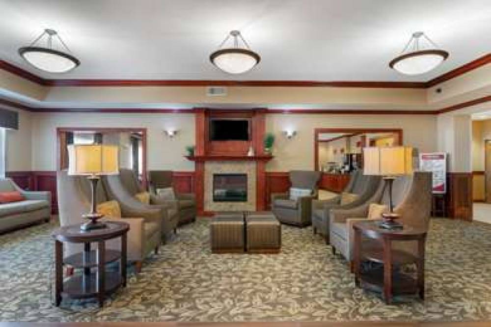 Best Western Plus Butterfield Inn 2