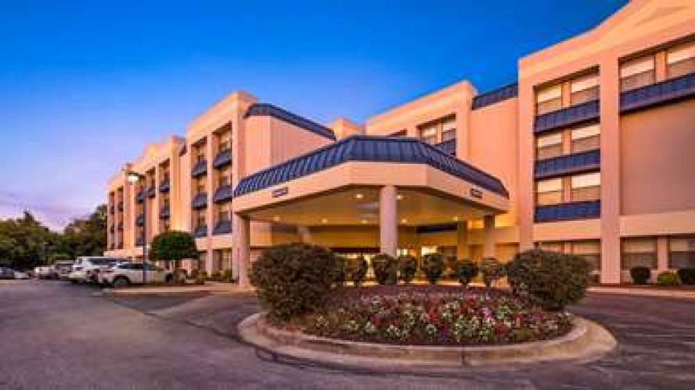 Best Western Plus BWI Airport Hotel - Arundel Mills 9