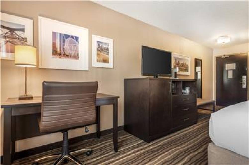 Best Western Plus Calgary Centre Inn 10
