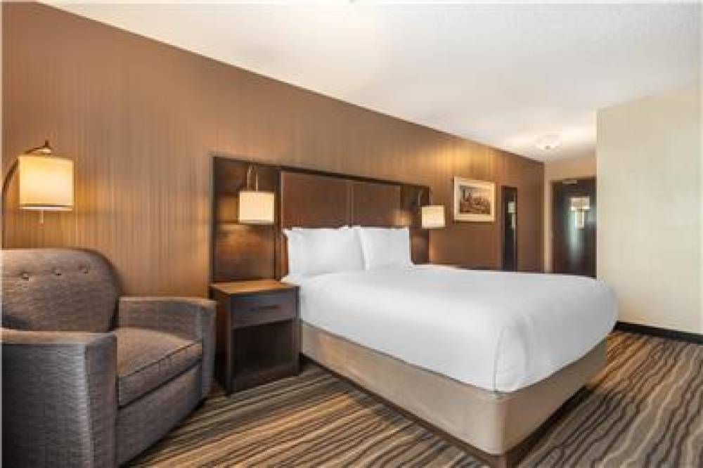 Best Western Plus Calgary Centre Inn 3