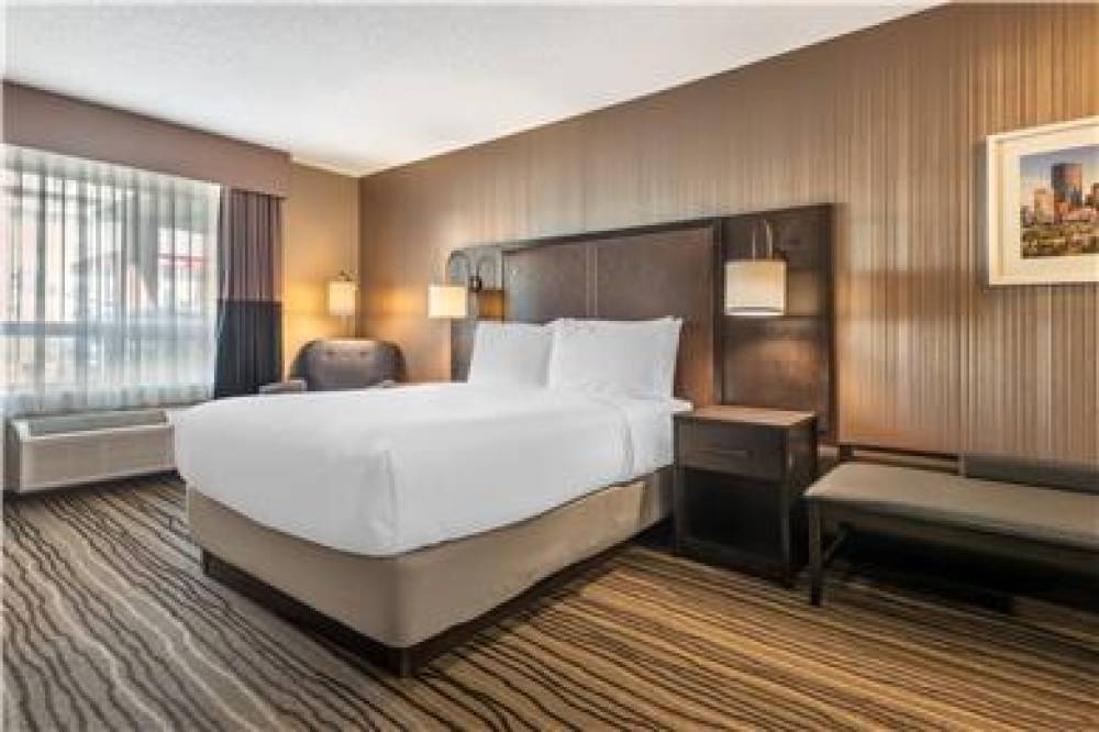 Best Western Plus Calgary Centre Inn 5