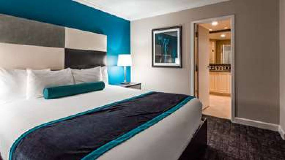 Best Western Plus Casino Royale-Center Strip 7
