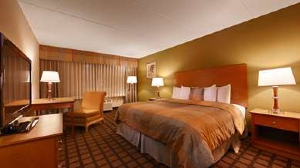 Best Western Plus Chicago Hillside 5