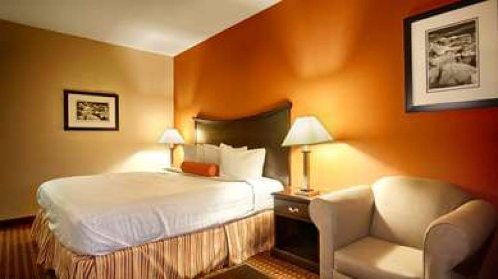 Best Western Plus Circle Inn 8