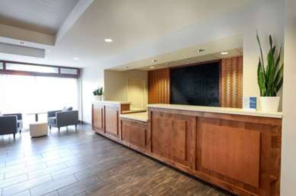 Best Western Plus Cotton Tree Inn 3