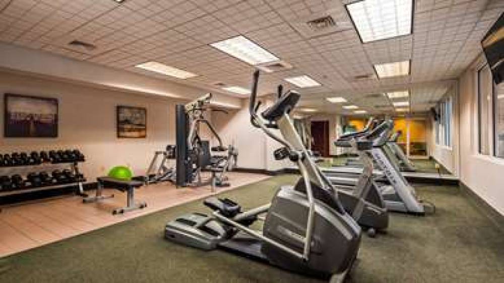 Best Western Plus Country Cupboard Inn 8