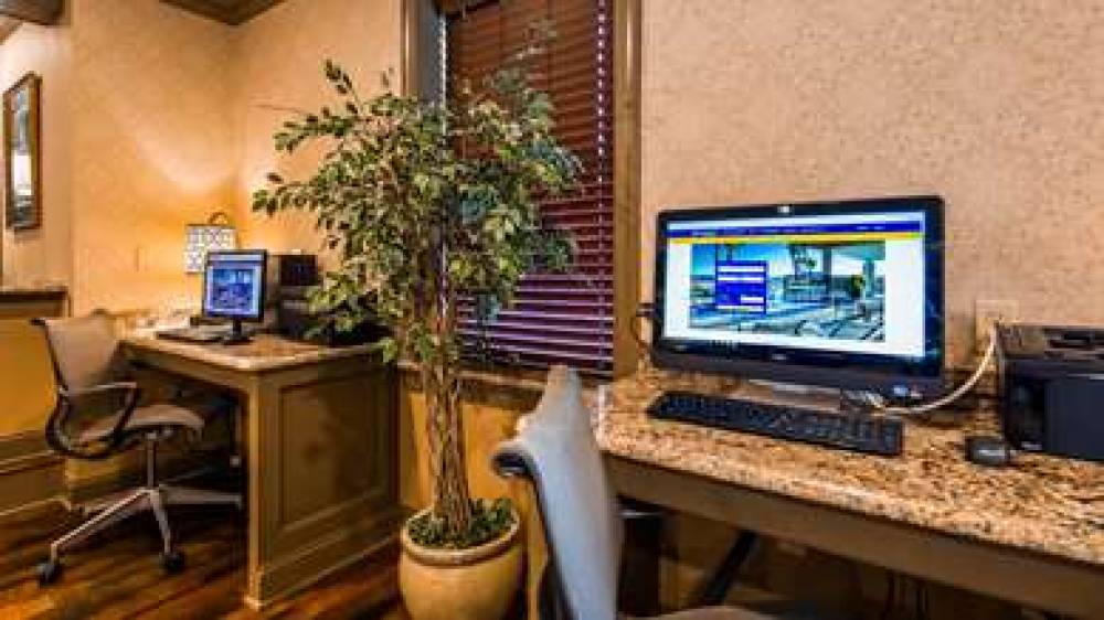 Best Western Plus Country Cupboard Inn 7