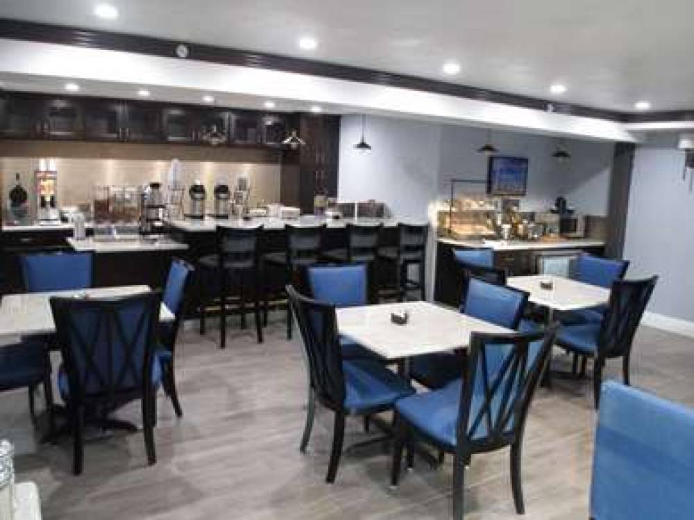 Best Western Plus Diamond Valley Inn 8