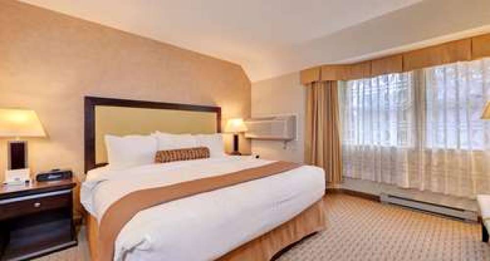 Best Western Plus Emerald Isle Hotel 3