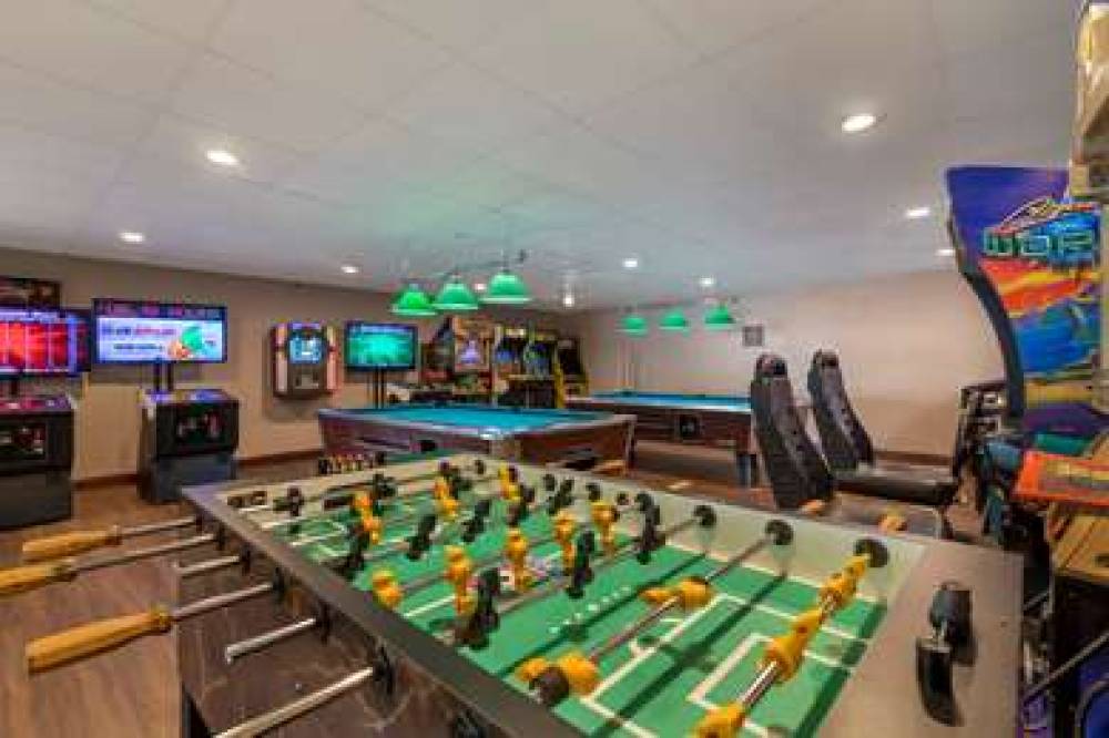 Best Western Plus Executive Court Inn & Conference Center 9