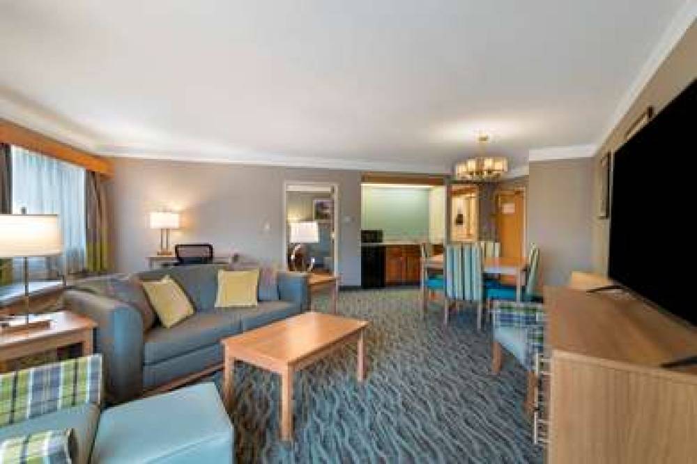 Best Western Plus Executive Court Inn & Conference Center 2