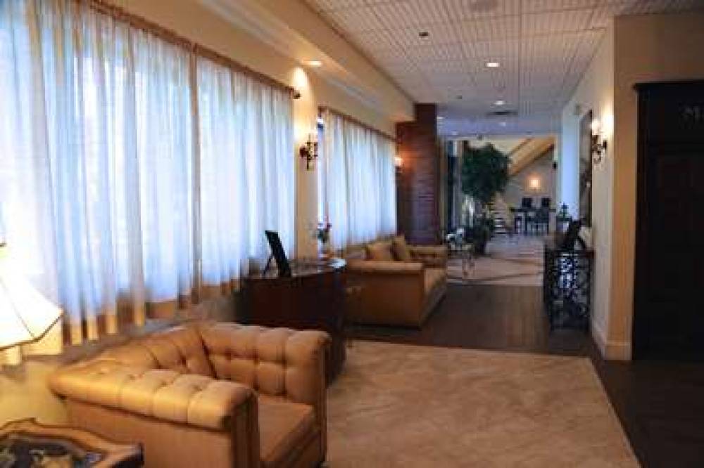 Best Western Plus Fairfield Executive Inn 2