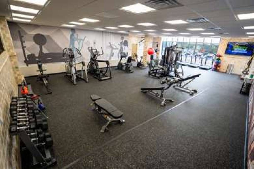 Best Western Plus Fairfield Executive Inn 10