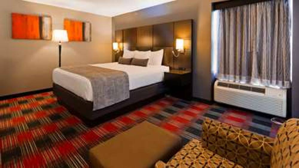 Best Western Plus Fairfield Hotel 7
