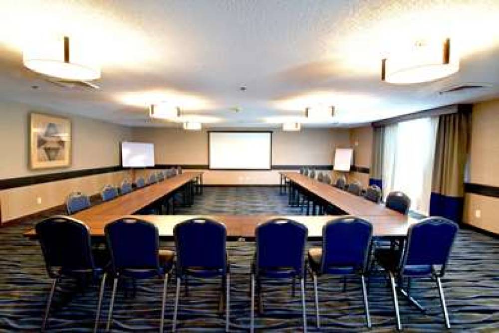 Best Western Plus Flint Airport Inn & Suites 9