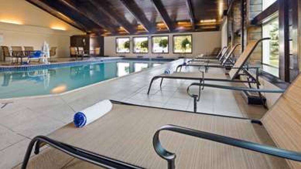 Best Western Plus Flint Airport Inn & Suites 3