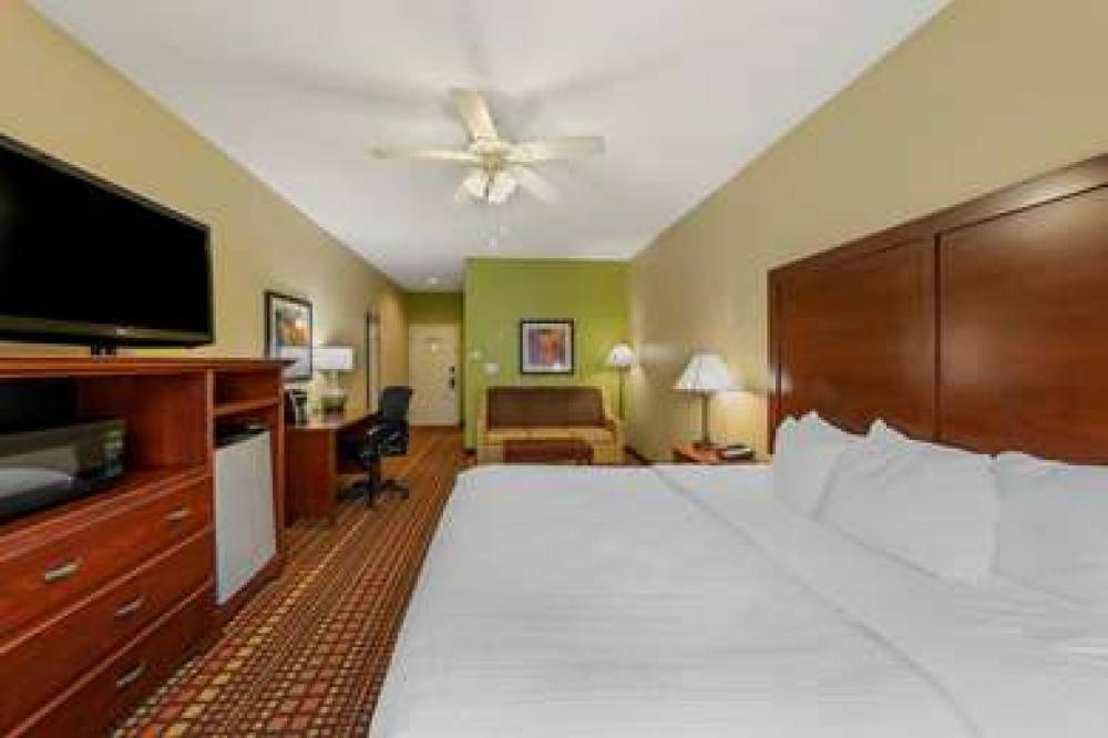 Best Western Plus Gadsden Hotel & Suites 6