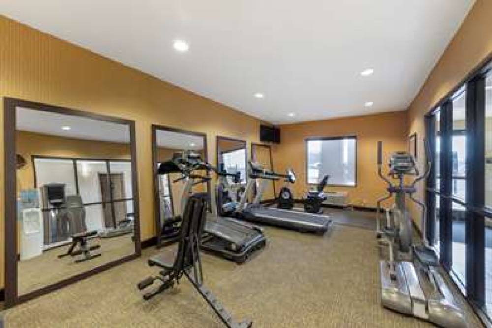 Best Western Plus Gadsden Hotel & Suites 9