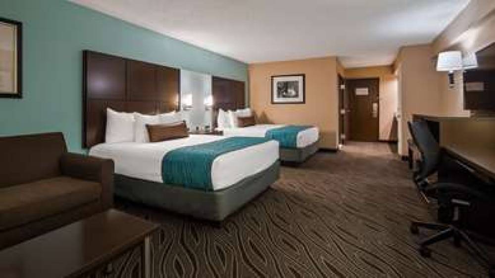 Best Western Plus Galleria Inn & Suites 3