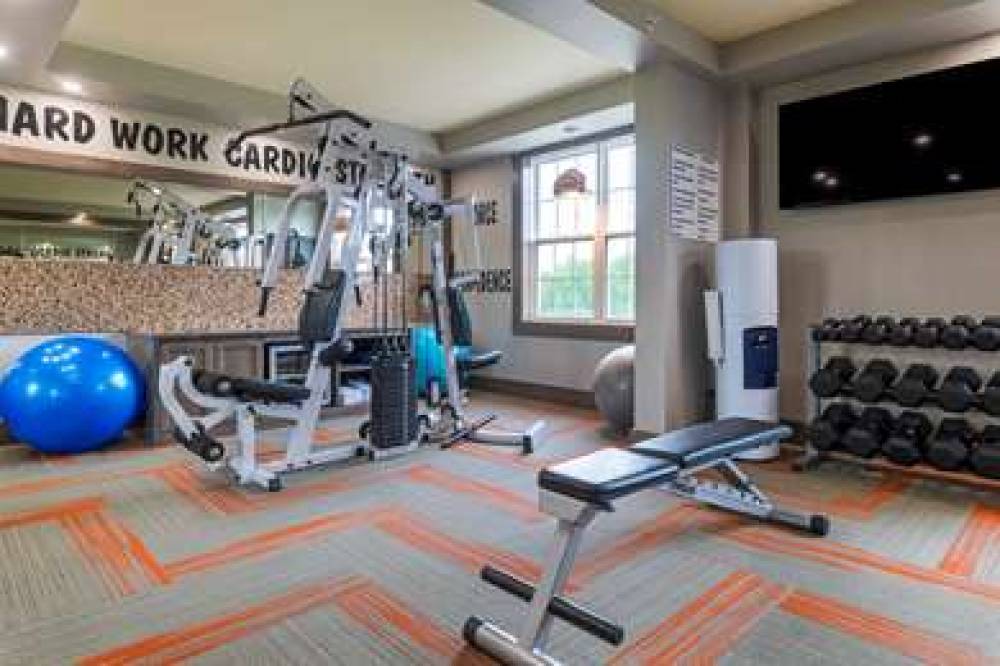 Best Western Plus Grand-Sault Hotel & Suites 8