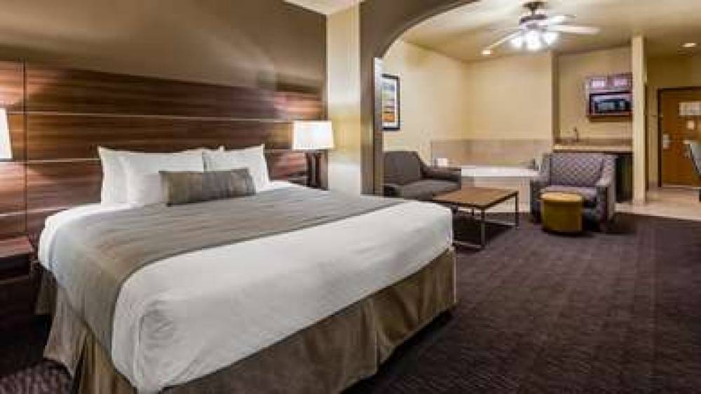 Best Western Plus Hill Country Suites 5