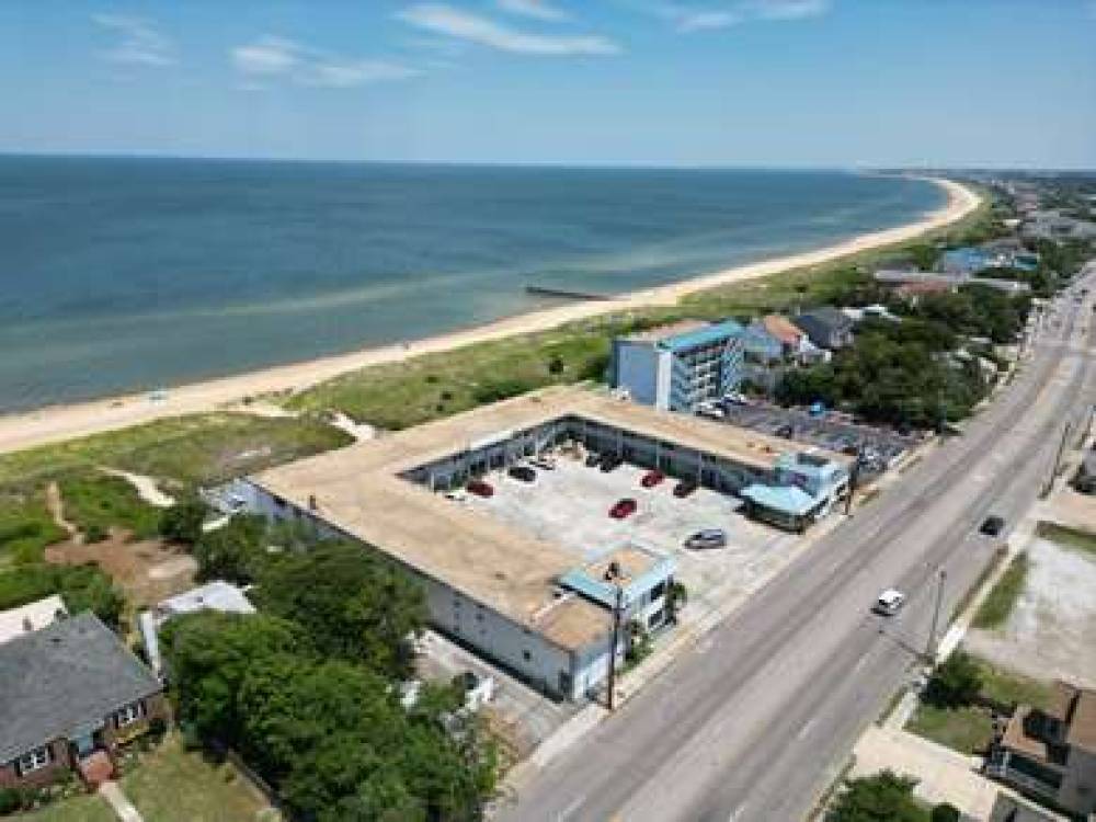 Best Western Plus Holiday Sands Inn & Suites 2