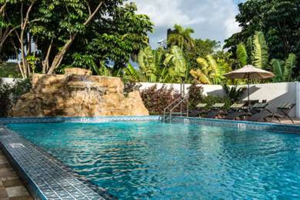 Best Western Plus Hollywood/Aventura 2