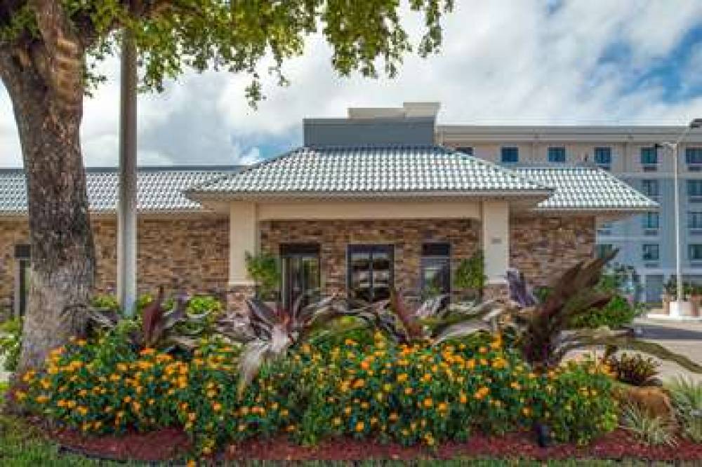 Best Western Plus Hollywood/Aventura 5