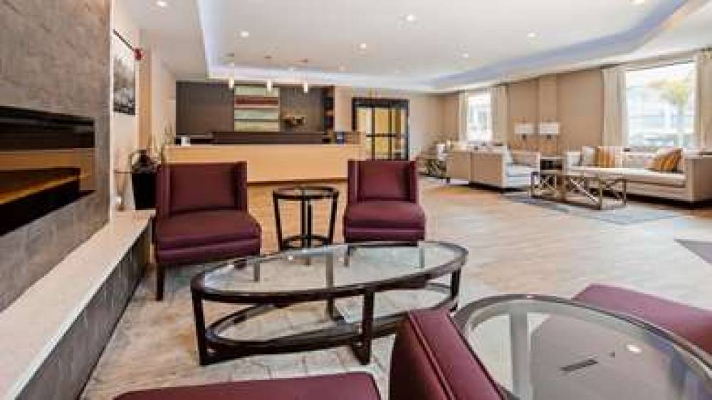 Best Western Plus Hotel At The Convention Center 5