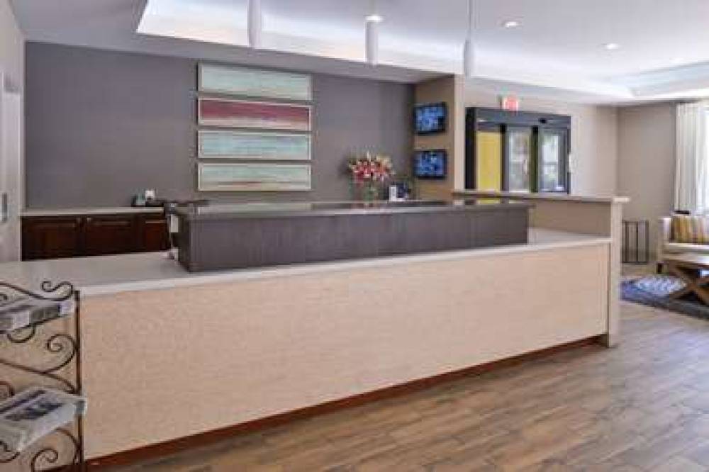 Best Western Plus Hotel At The Convention Center 6