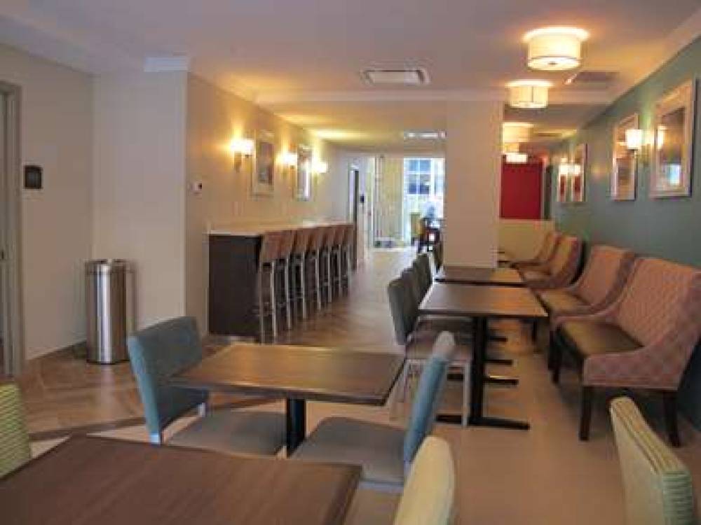 Best Western Plus Hotel Montreal 2