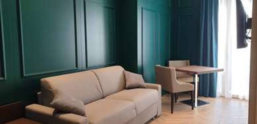 Best Western Plus Hotel Perla Del Porto 4