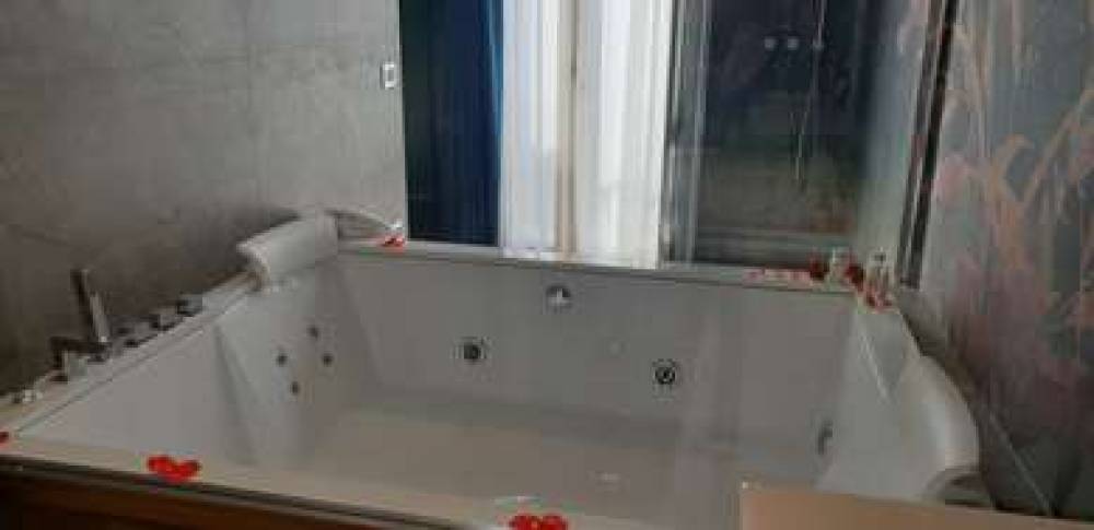 Best Western Plus Hotel Perla Del Porto 3